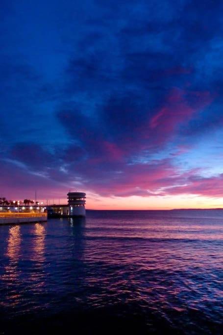 Chaleureux Appartement Face Au Port Sta Lucia, Tout A Pieds, Wifi Saint-Raphaël Dış mekan fotoğraf
