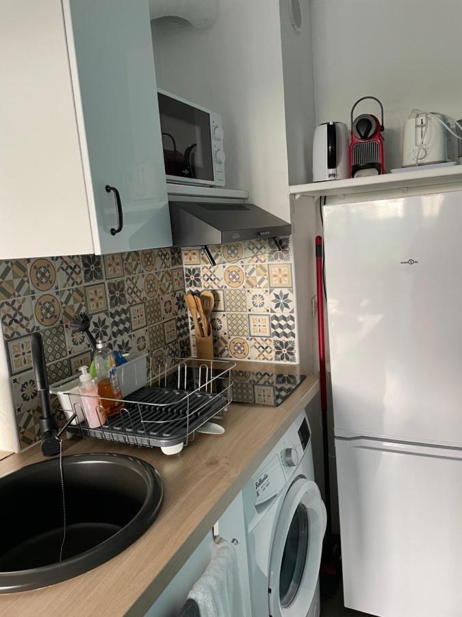 Chaleureux Appartement Face Au Port Sta Lucia, Tout A Pieds, Wifi Saint-Raphaël Dış mekan fotoğraf