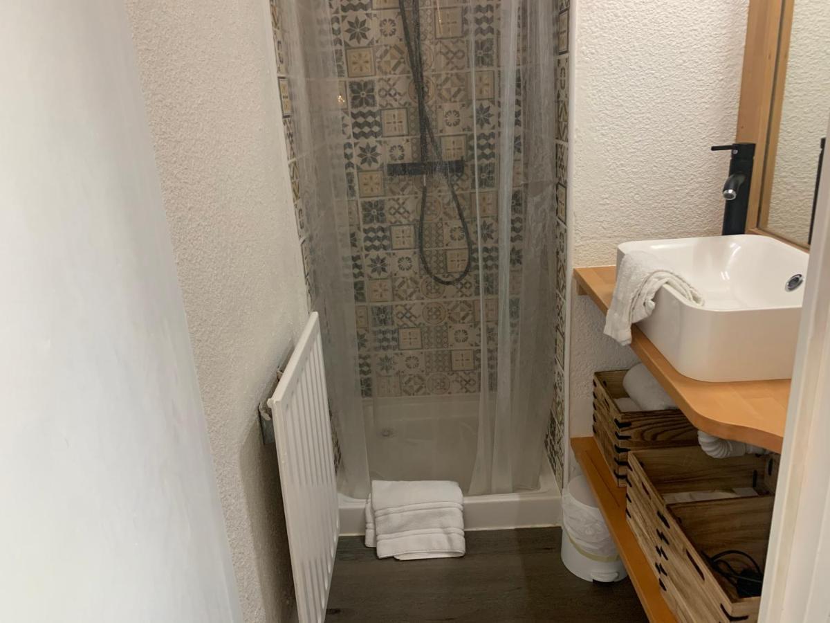 Chaleureux Appartement Face Au Port Sta Lucia, Tout A Pieds, Wifi Saint-Raphaël Dış mekan fotoğraf